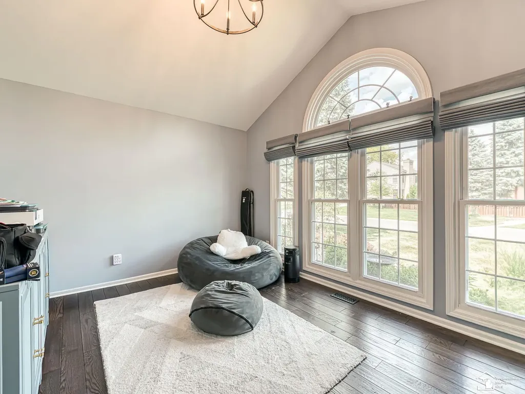816 Regents Park Drive Monroe Charter Township MI 48161