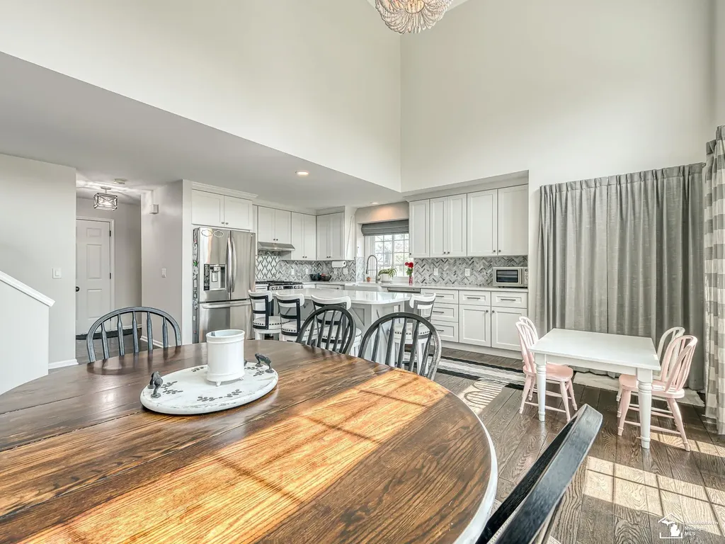 816 Regents Park Drive Monroe Charter Township MI 48161