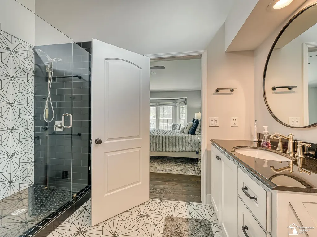 816 Regents Park Drive Monroe Charter Township MI 48161