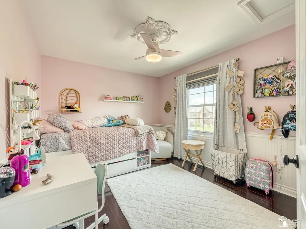 816 Regents Park Drive Monroe Charter Township MI 48161
