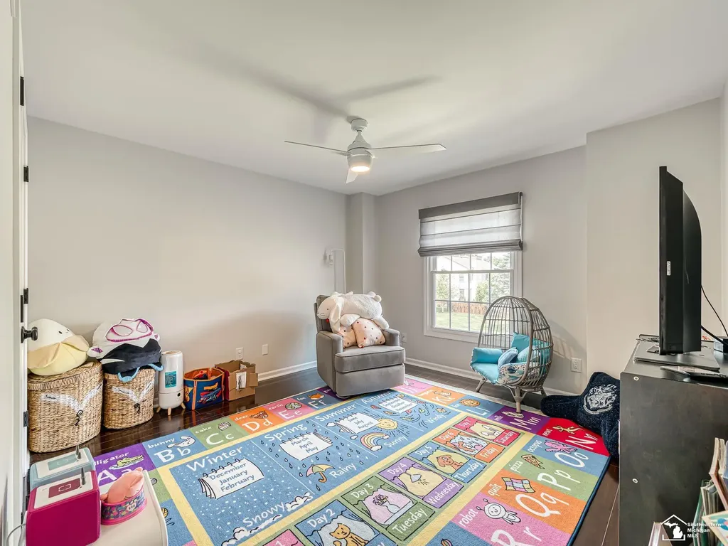 816 Regents Park Drive Monroe Charter Township MI 48161