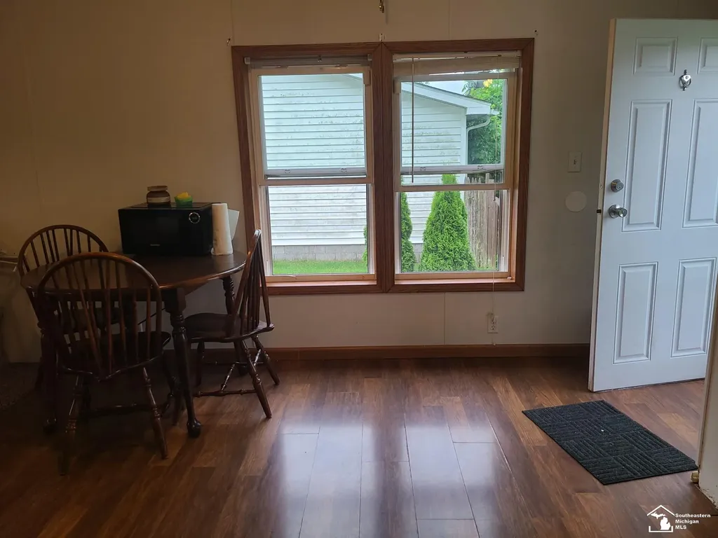 3202 Ferndale Street Frenchtown Township MI 48162