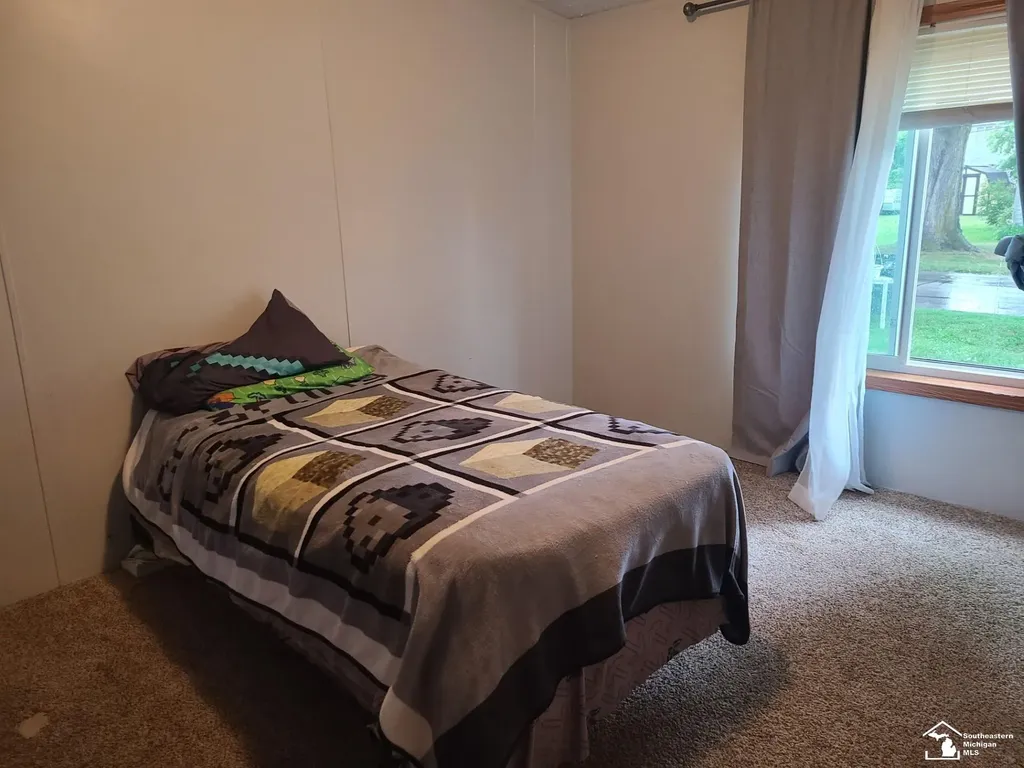3202 Ferndale Street Frenchtown Township MI 48162
