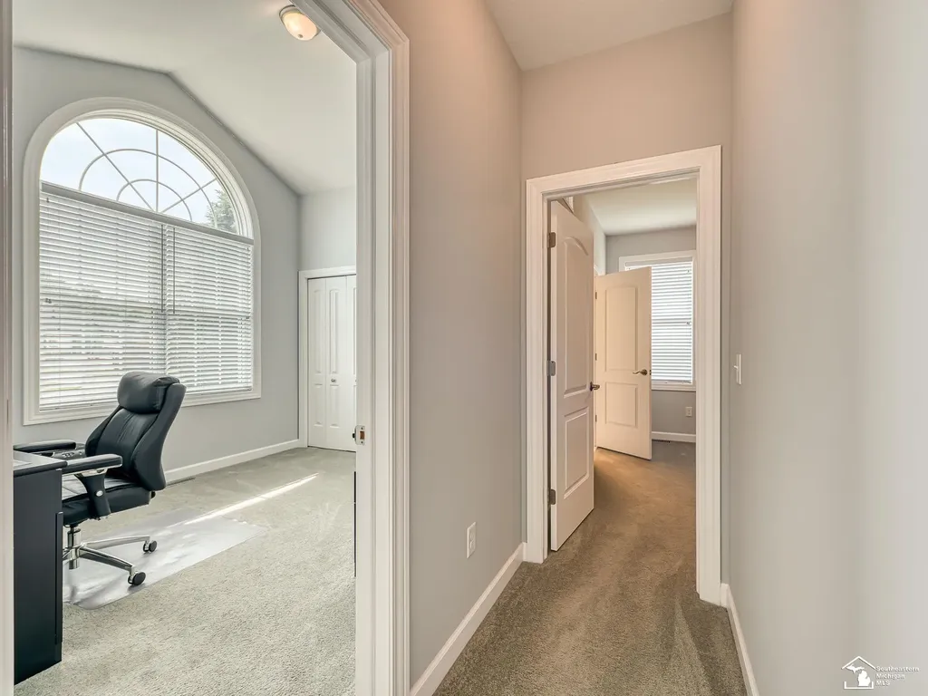 1035 Saint James Park Avenue Monroe City MI 48161