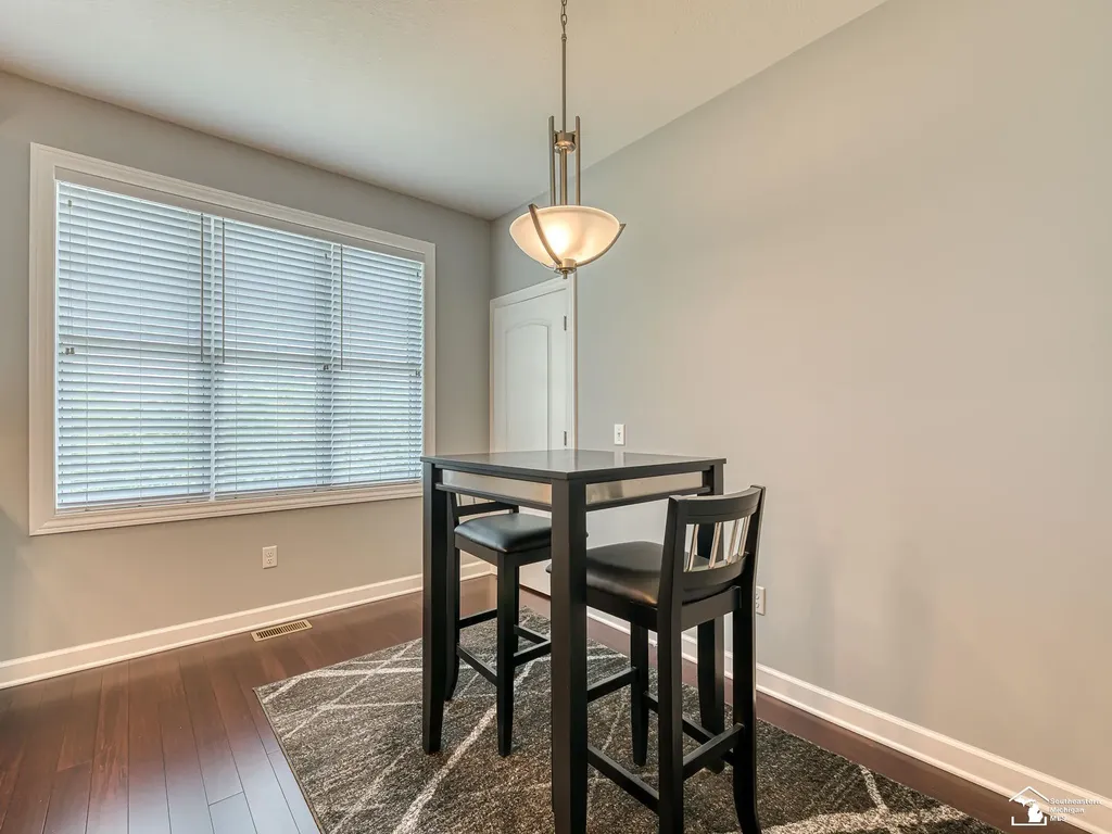 1035 Saint James Park Avenue Monroe City MI 48161
