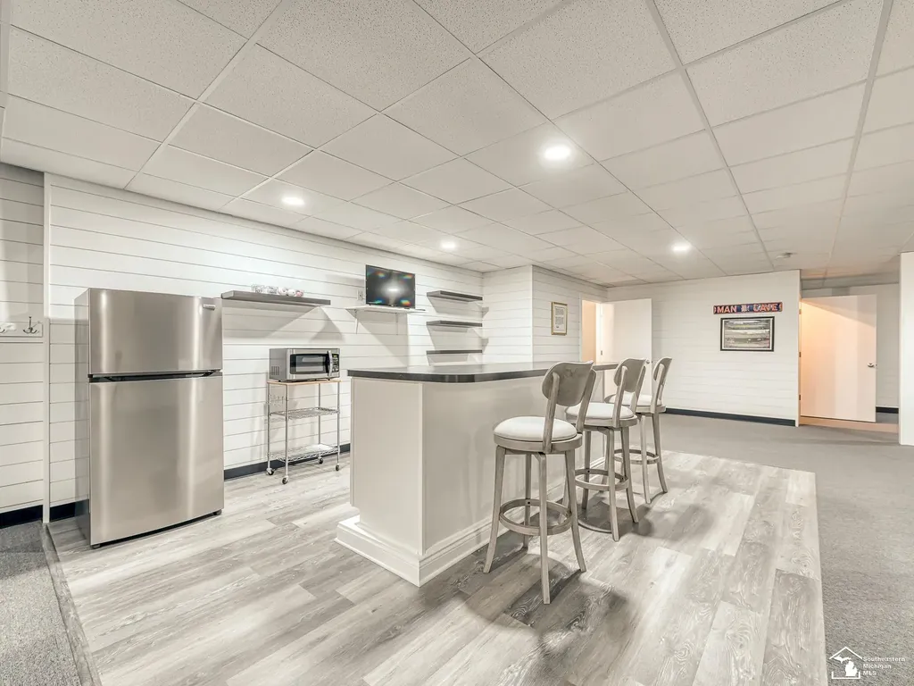 1035 Saint James Park Avenue Monroe City MI 48161