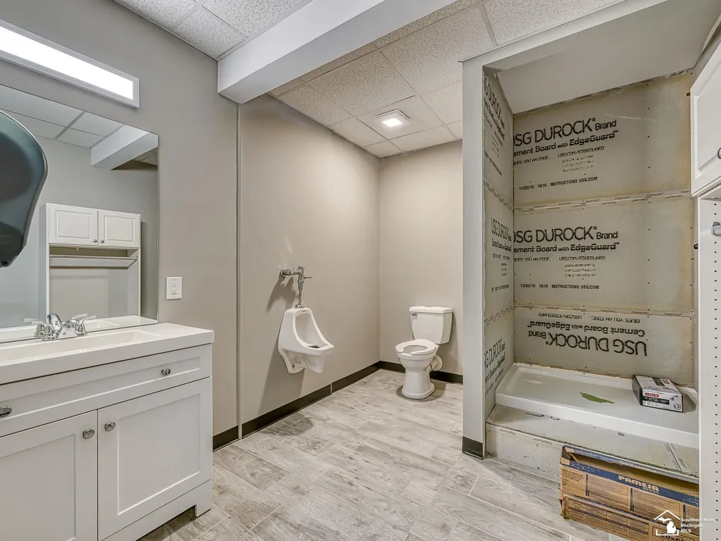1035 Saint James Park Avenue Monroe City MI 48161
