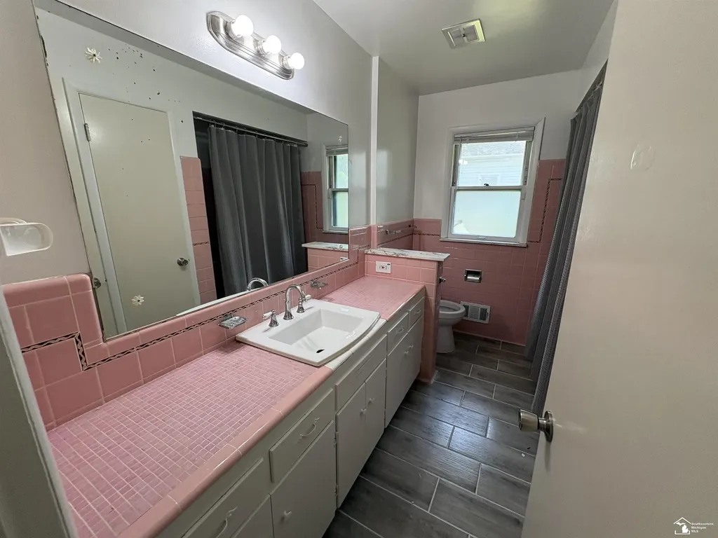 25 W Auburn Street Ecorse City MI 48229