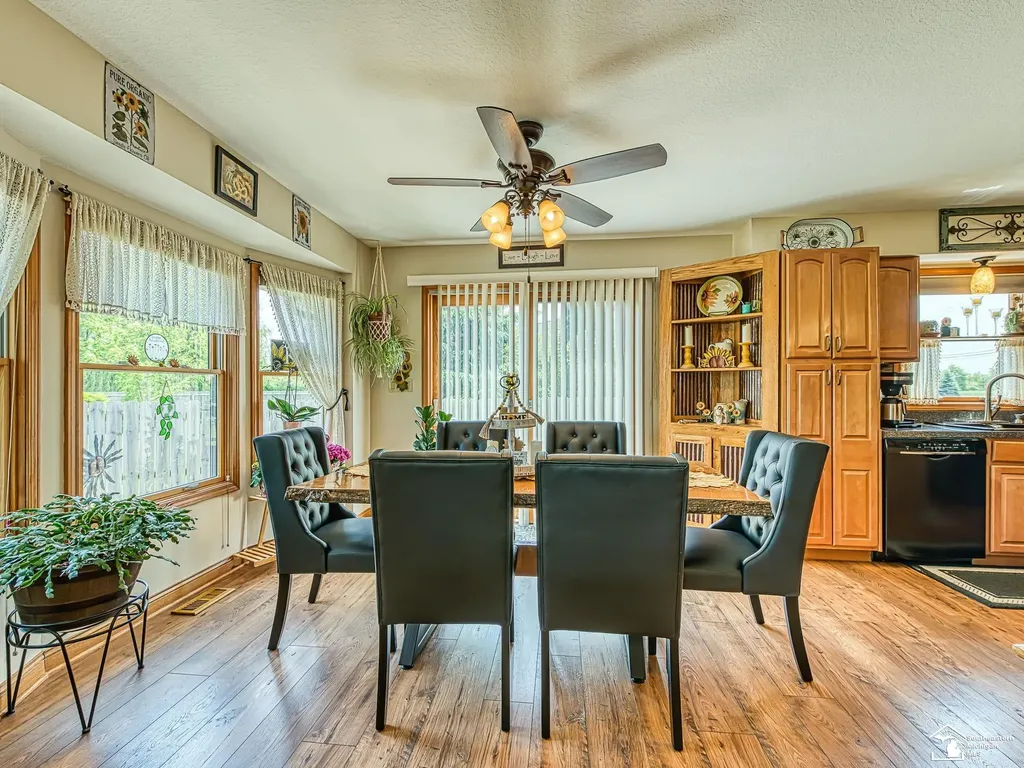 8910 Baldwin Road Maybee Village MI 48162