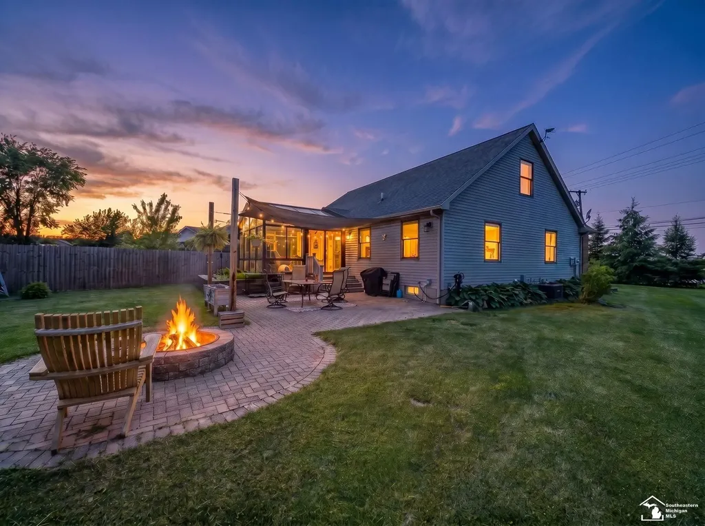 8910 Baldwin Road Maybee Village MI 48162