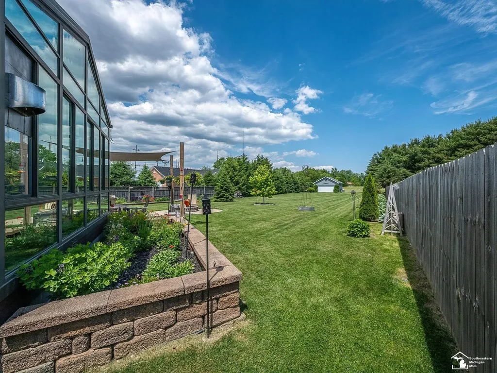 8910 Baldwin Road Maybee Village MI 48162
