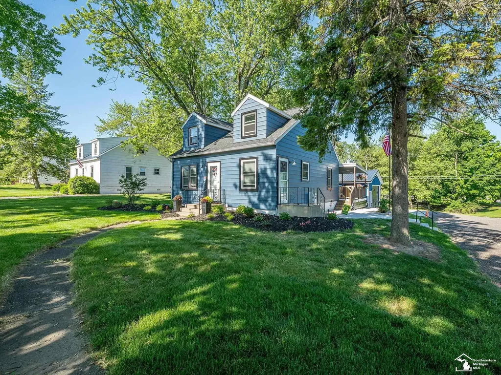 701 S Adrian Street Tecumseh City MI 49286