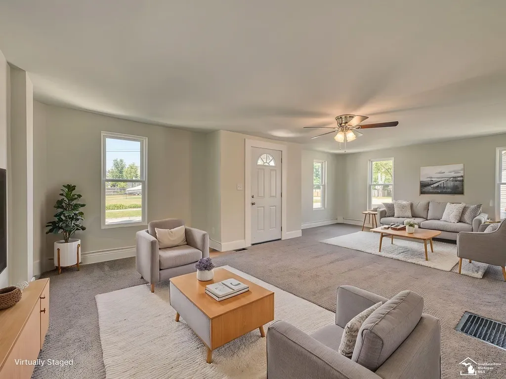511 Wadsworth Street Monroe City MI 48161