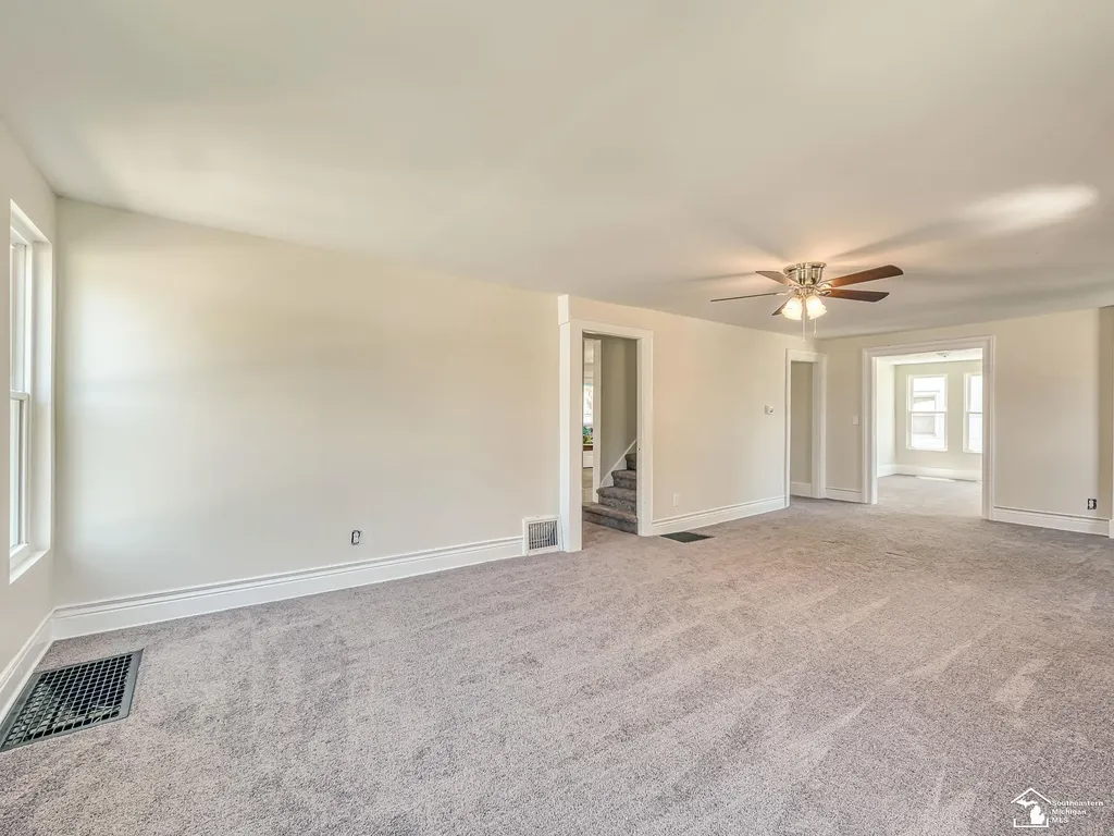 511 Wadsworth Street Monroe City MI 48161