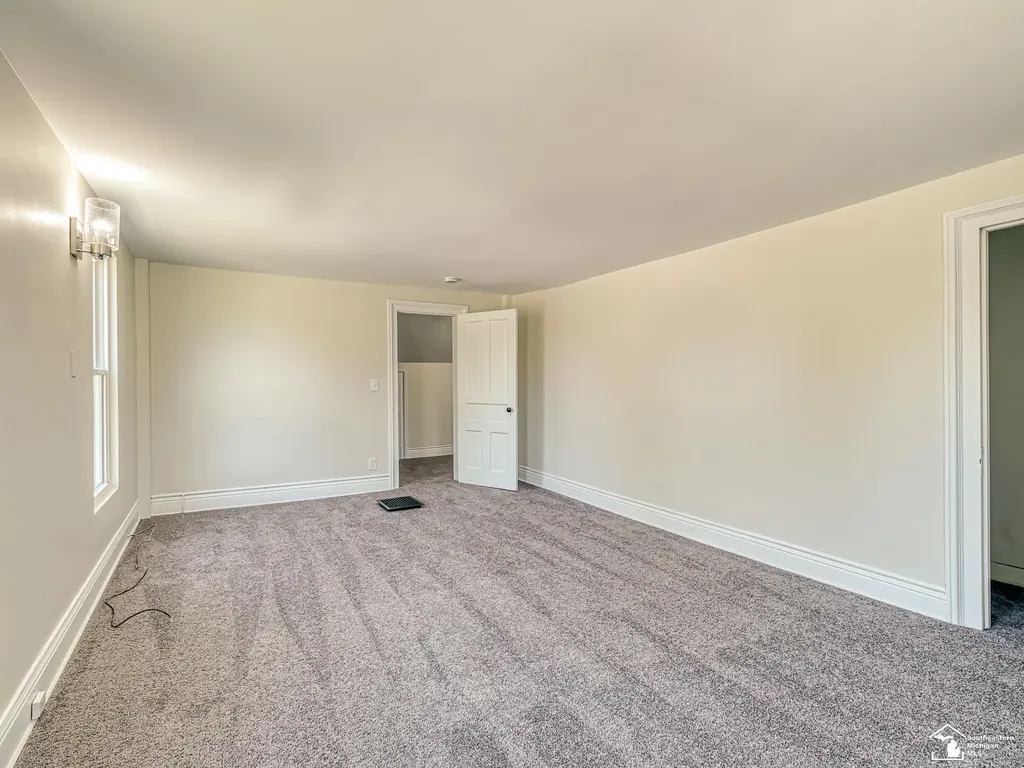511 Wadsworth Street Monroe City MI 48161