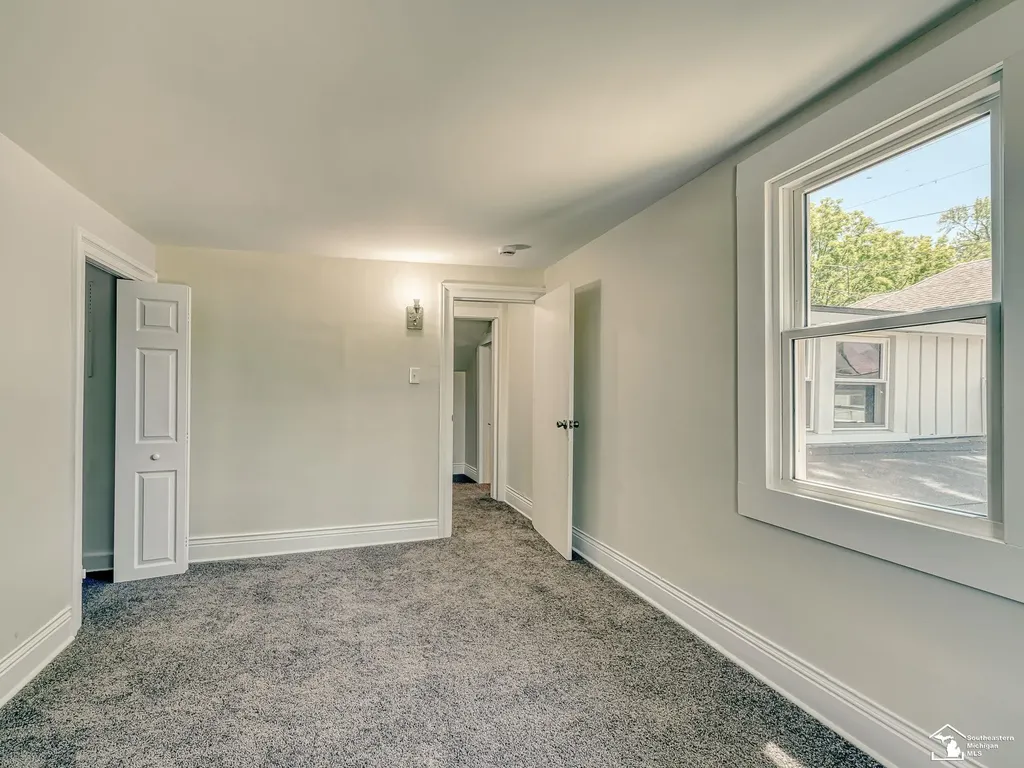 511 Wadsworth Street Monroe City MI 48161
