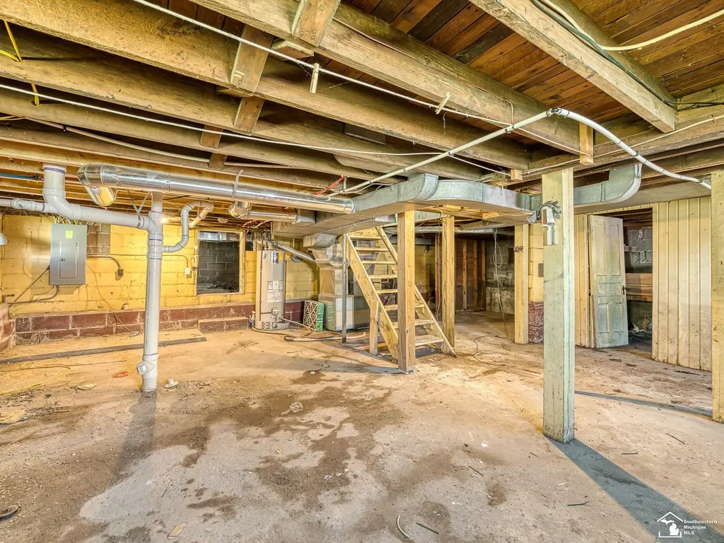 511 Wadsworth Street Monroe City MI 48161