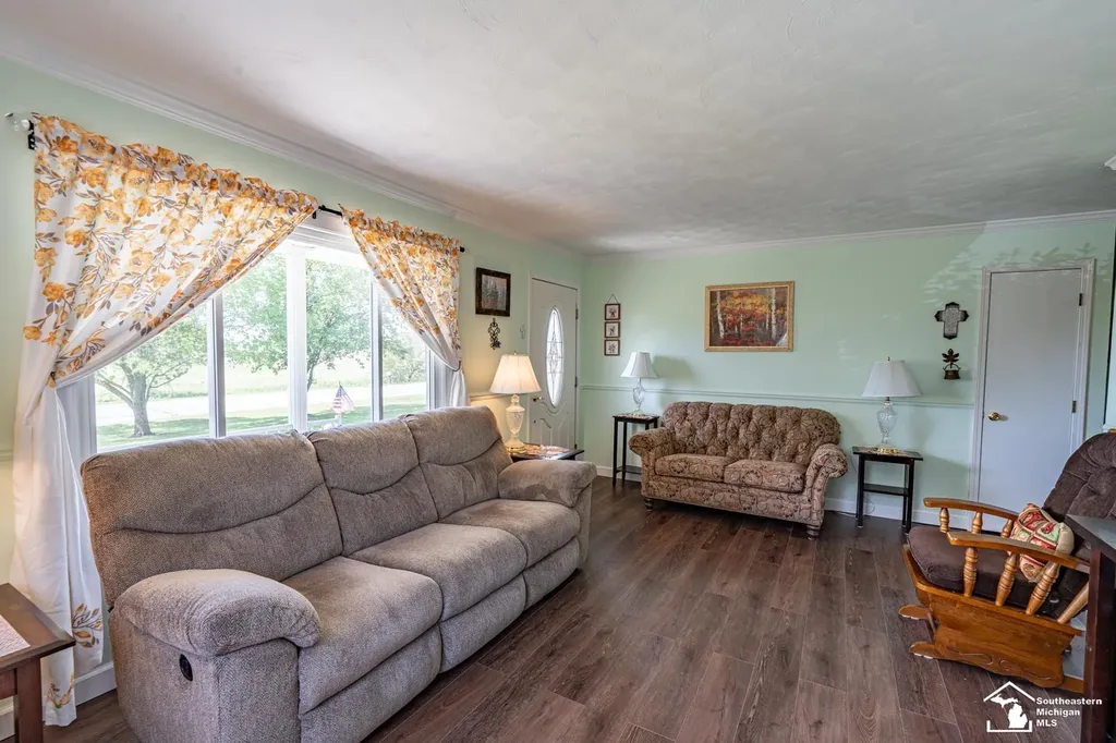 7767 Milan Oakville Road Augusta Charter Township MI 48160