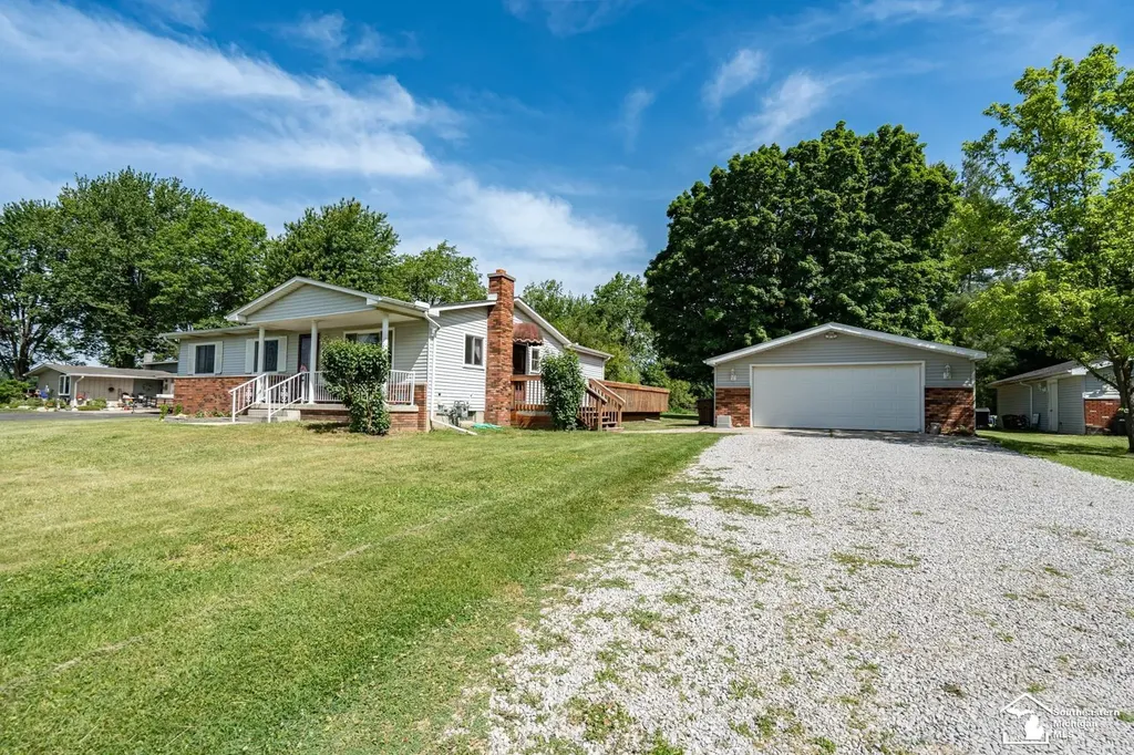 7767 Milan Oakville Road Augusta Charter Township MI 48160