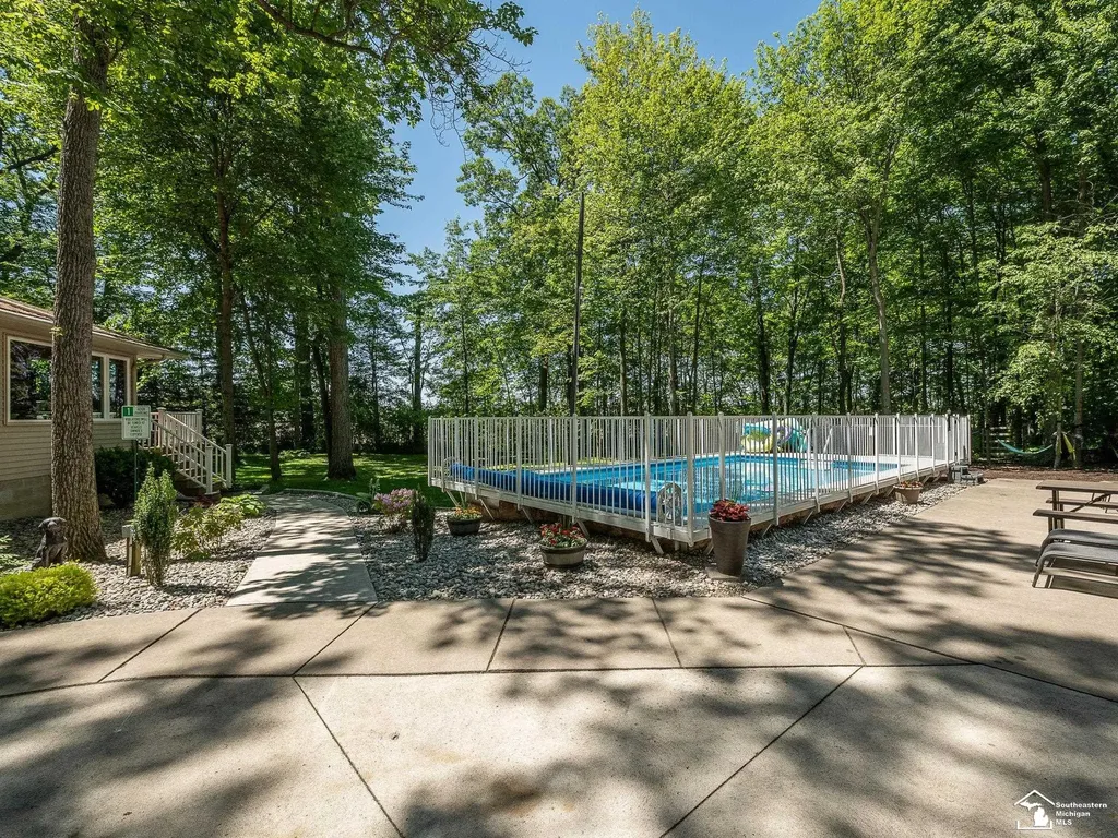 1326 S Raisinville Road Raisinville Township MI 48161
