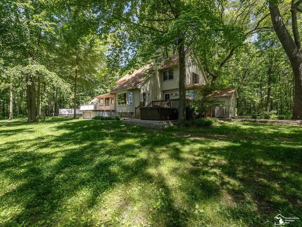 1326 S Raisinville Road Raisinville Township MI 48161
