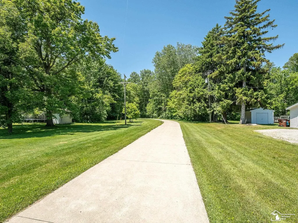 1326 S Raisinville Road Raisinville Township MI 48161