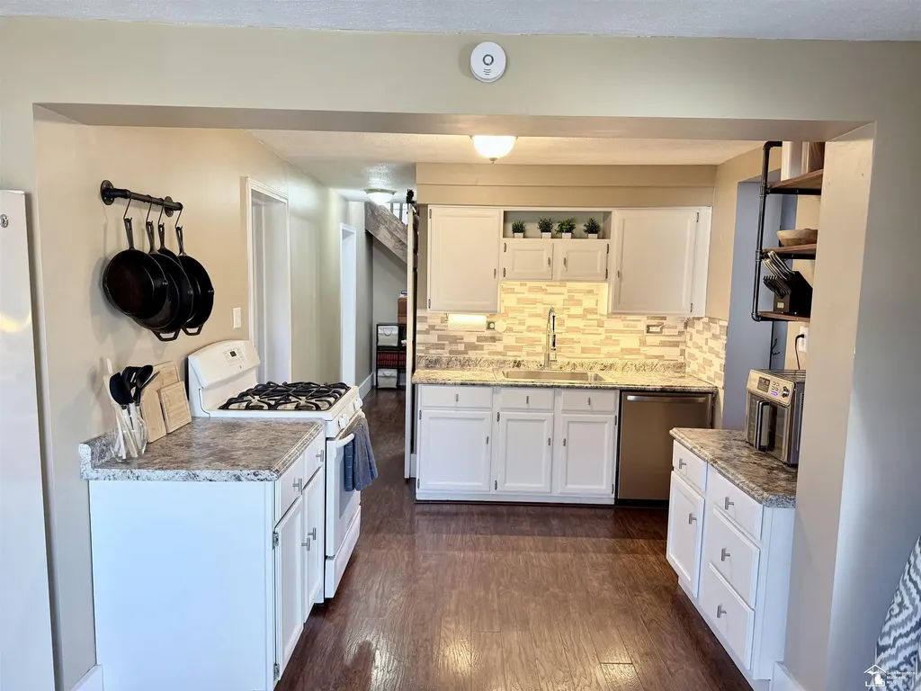 2911 Whitlock Road Blackman Charter Township MI 49202