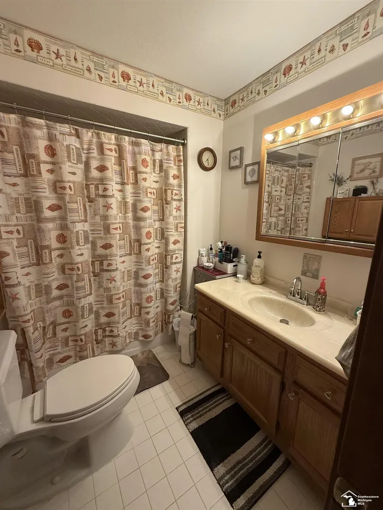 1545 Harbour Boulevard Trenton City MI 48183