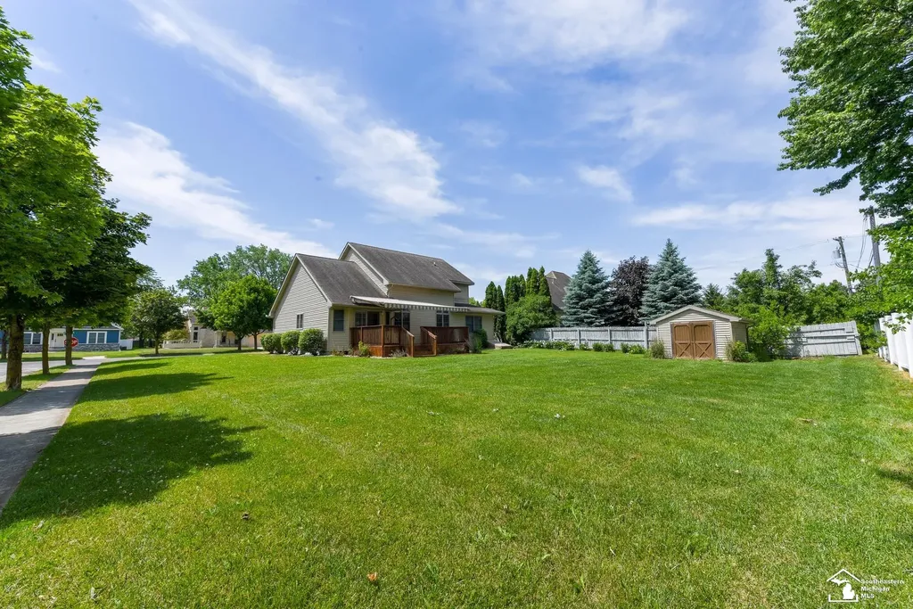 860 Plank Street Dundee Village MI 48131