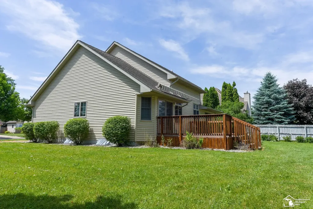 860 Plank Street Dundee Village MI 48131