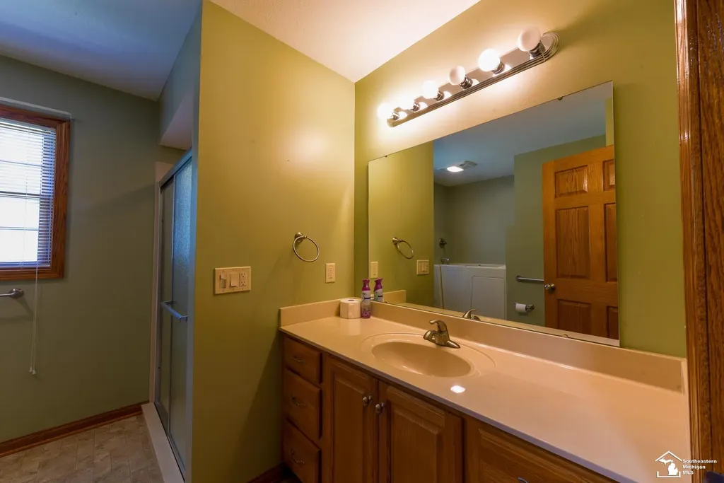 860 Plank Street Dundee Village MI 48131