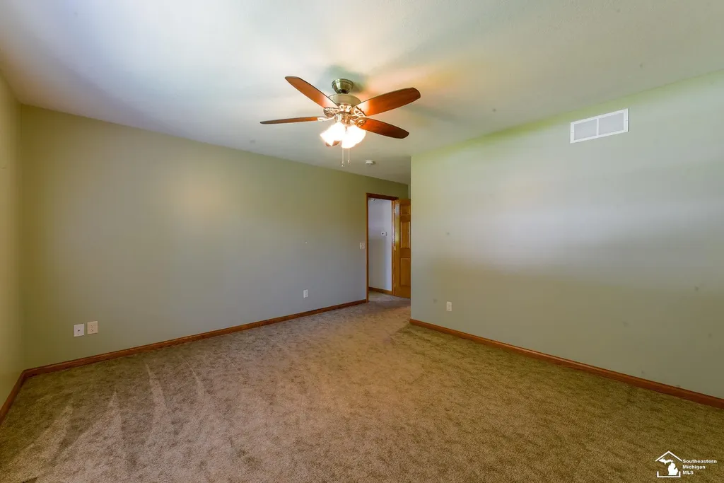 860 Plank Street Dundee Village MI 48131
