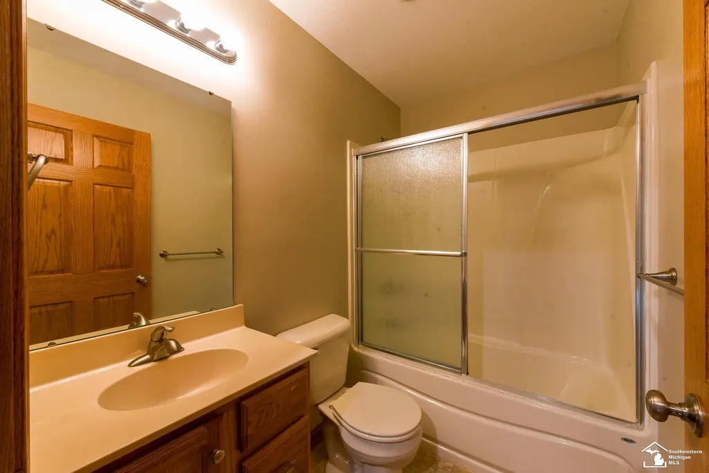 860 Plank Street Dundee Village MI 48131