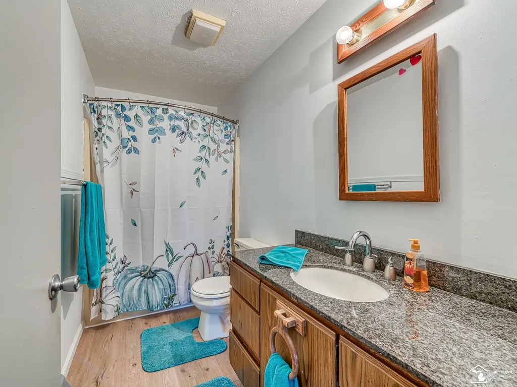 123 S Freer Road Lima Township MI 48118
