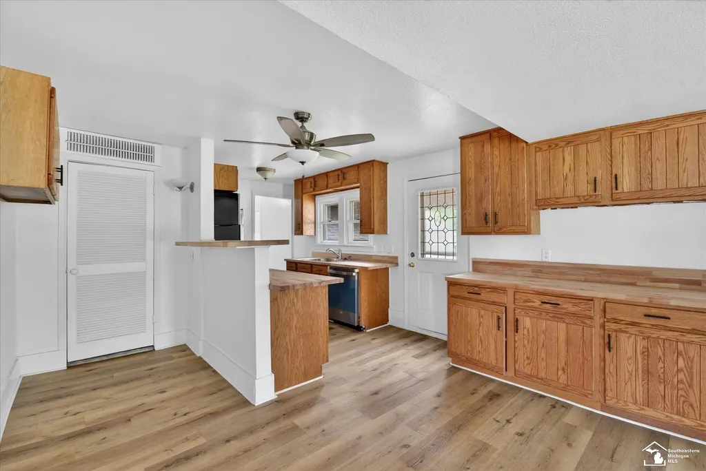 5813 W Temperance Road Whiteford Township MI 49267