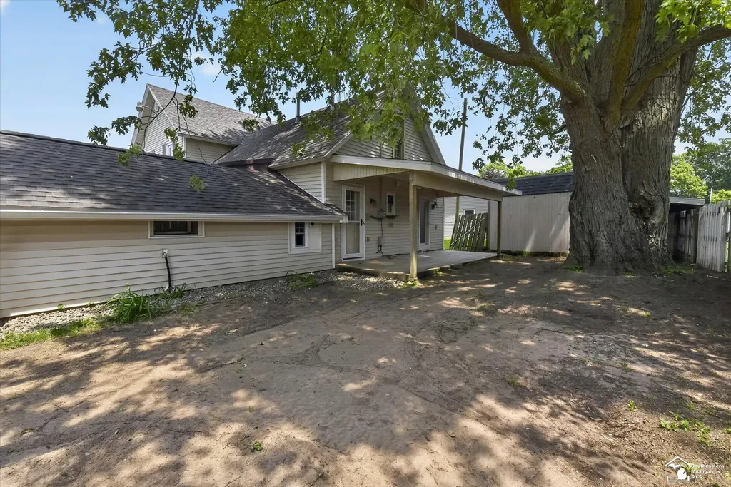 5813 W Temperance Road Whiteford Township MI 49267