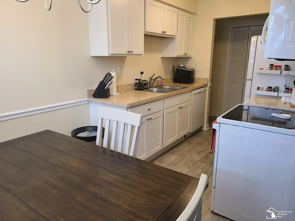 523 John Anderson Court Monroe City MI 48162