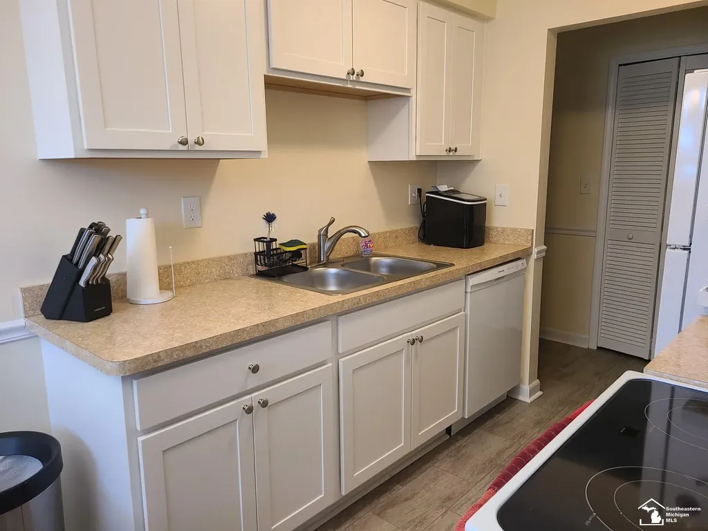 523 John Anderson Court Monroe City MI 48162