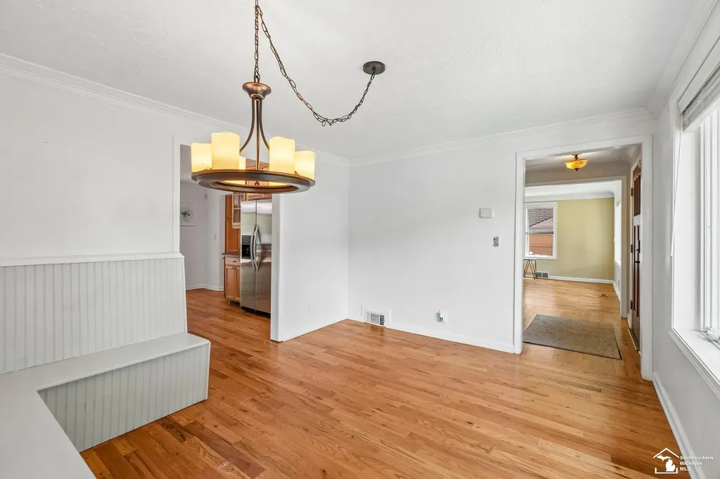 28395 Swan Island Drive Grosse Ile Township MI 48138