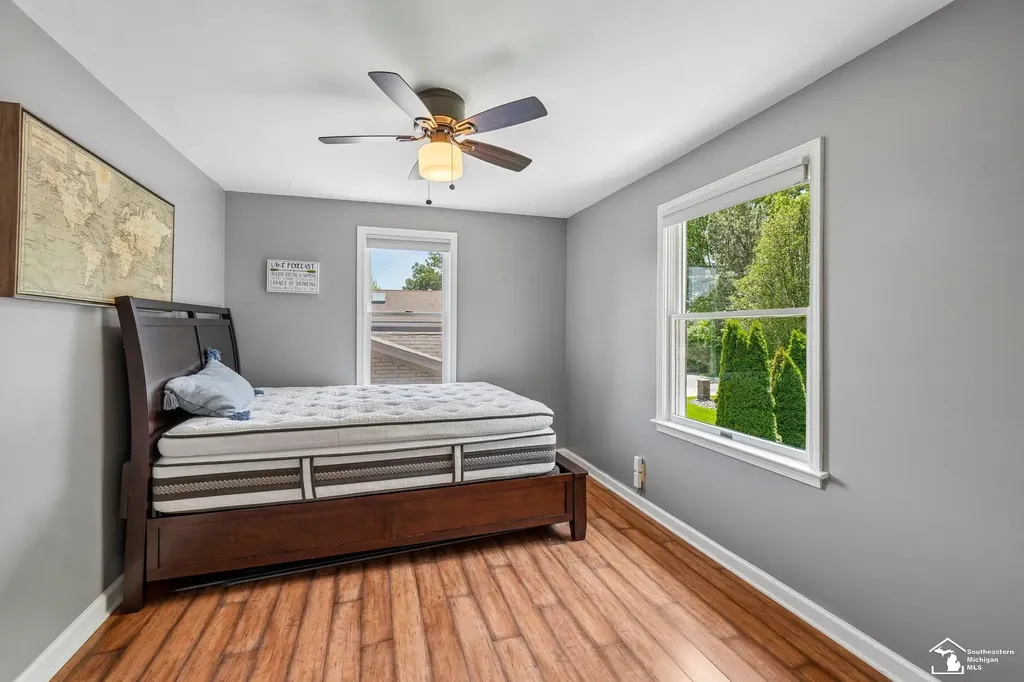 28395 Swan Island Drive Grosse Ile Township MI 48138