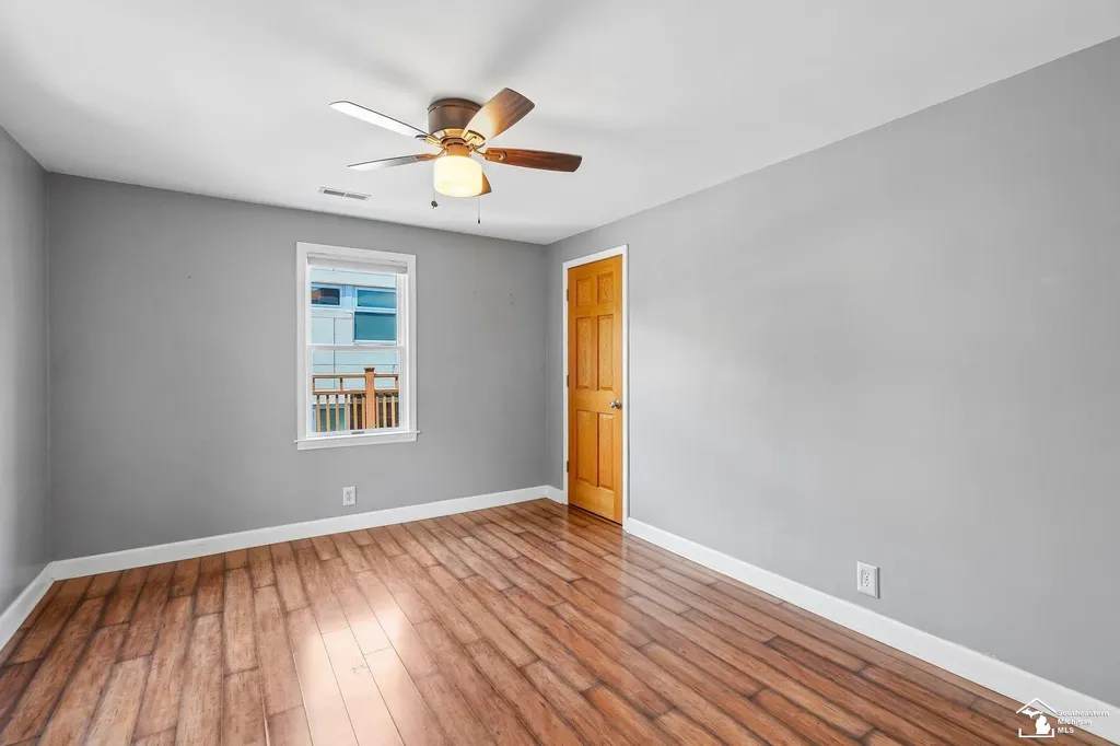 28395 Swan Island Drive Grosse Ile Township MI 48138