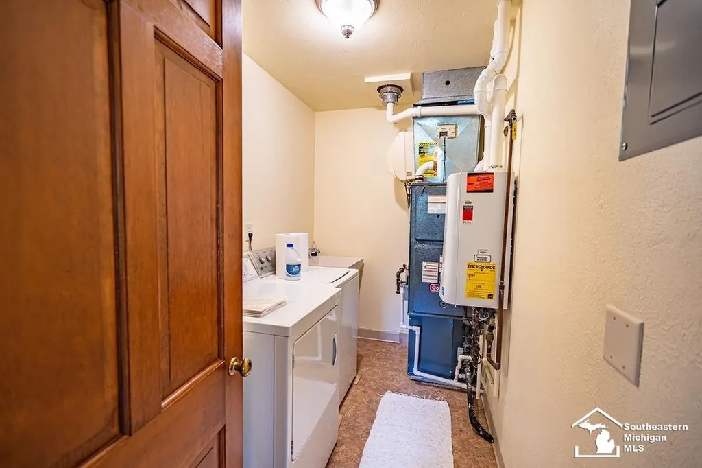 14950 Nobil Drive Monroe Charter Township MI 48161