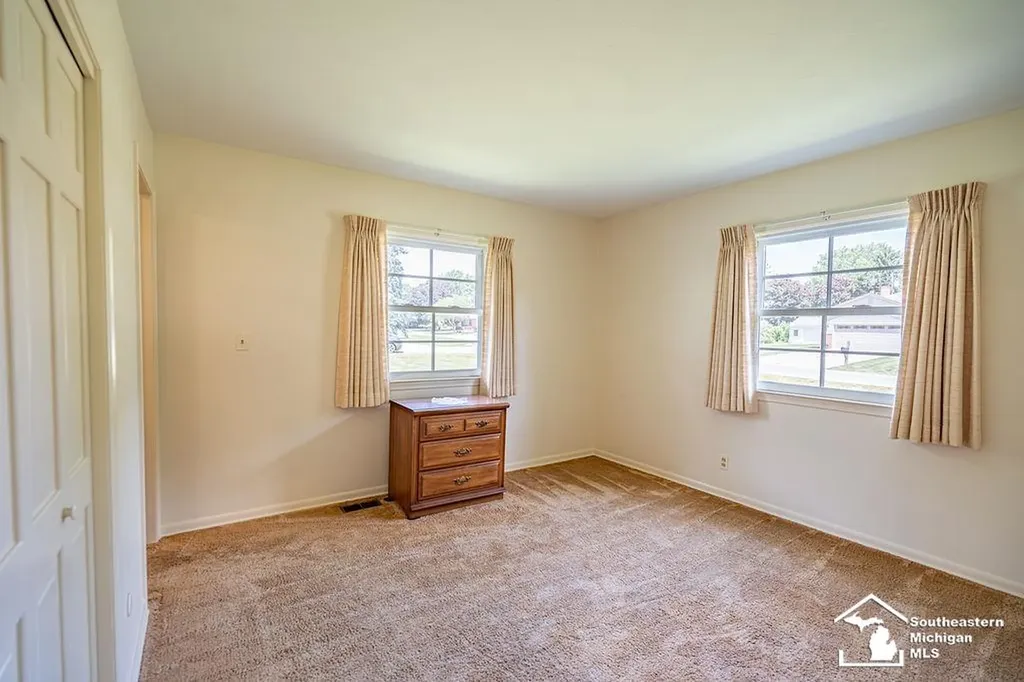 14950 Nobil Drive Monroe Charter Township MI 48161