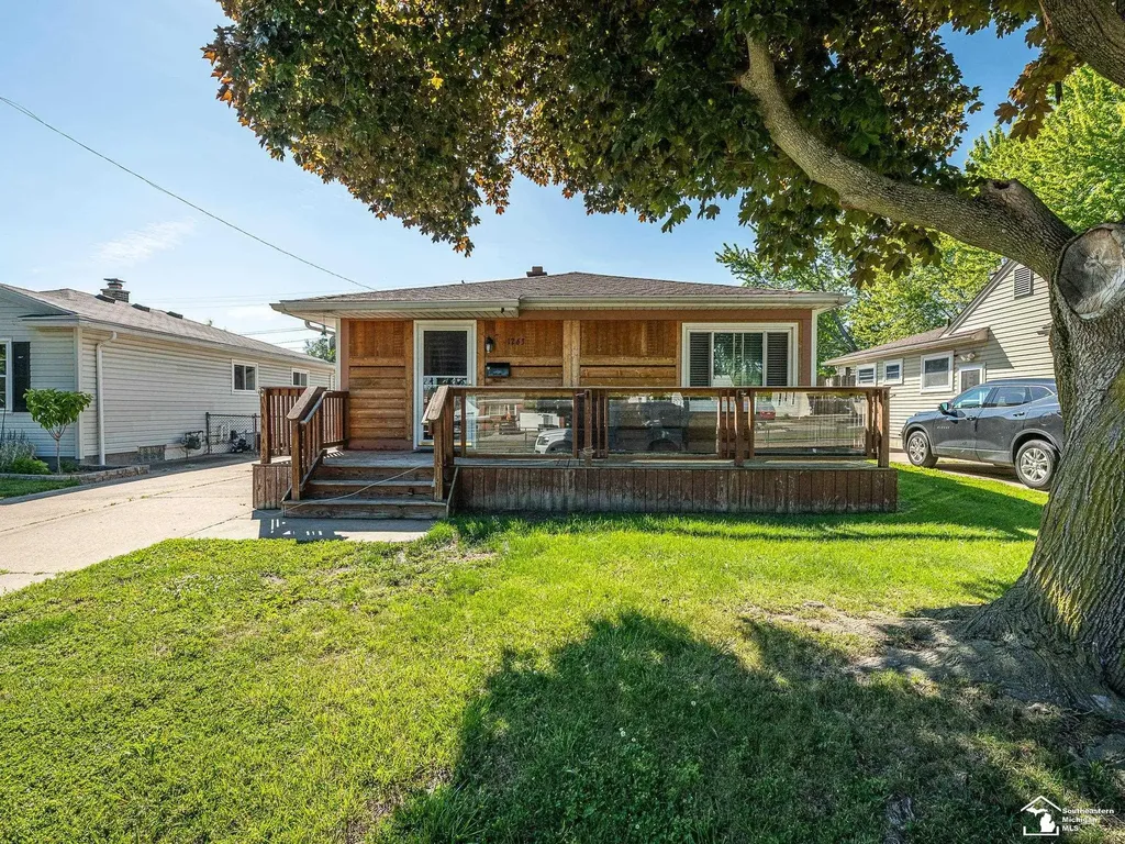1263 Maple Boulevard Monroe City MI 48162