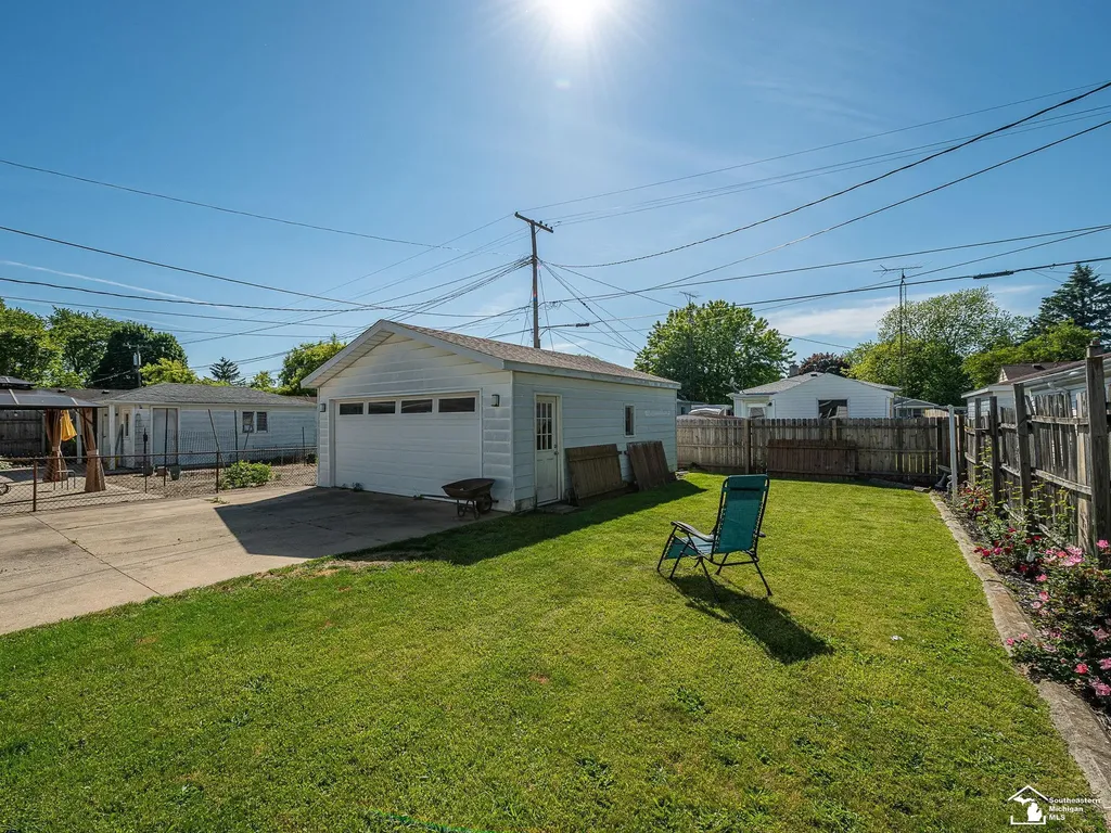 1263 Maple Boulevard Monroe City MI 48162