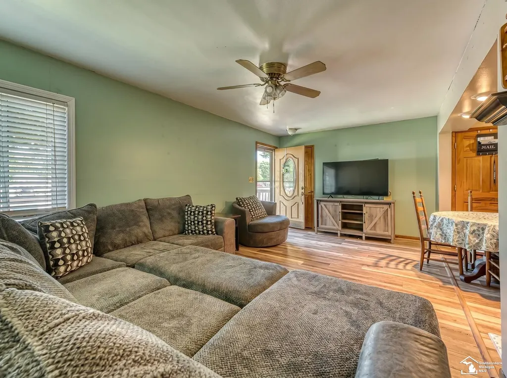1263 Maple Boulevard Monroe City MI 48162