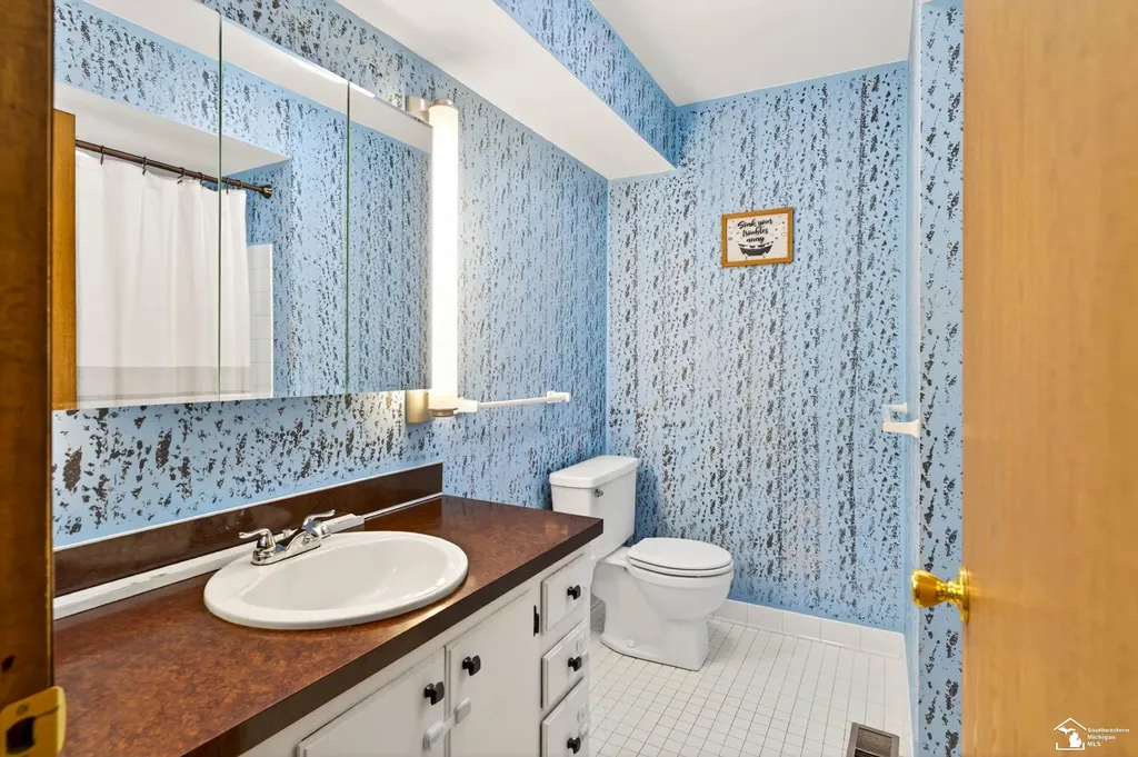 7576 Chapelview Court Bedford Township MI 48182