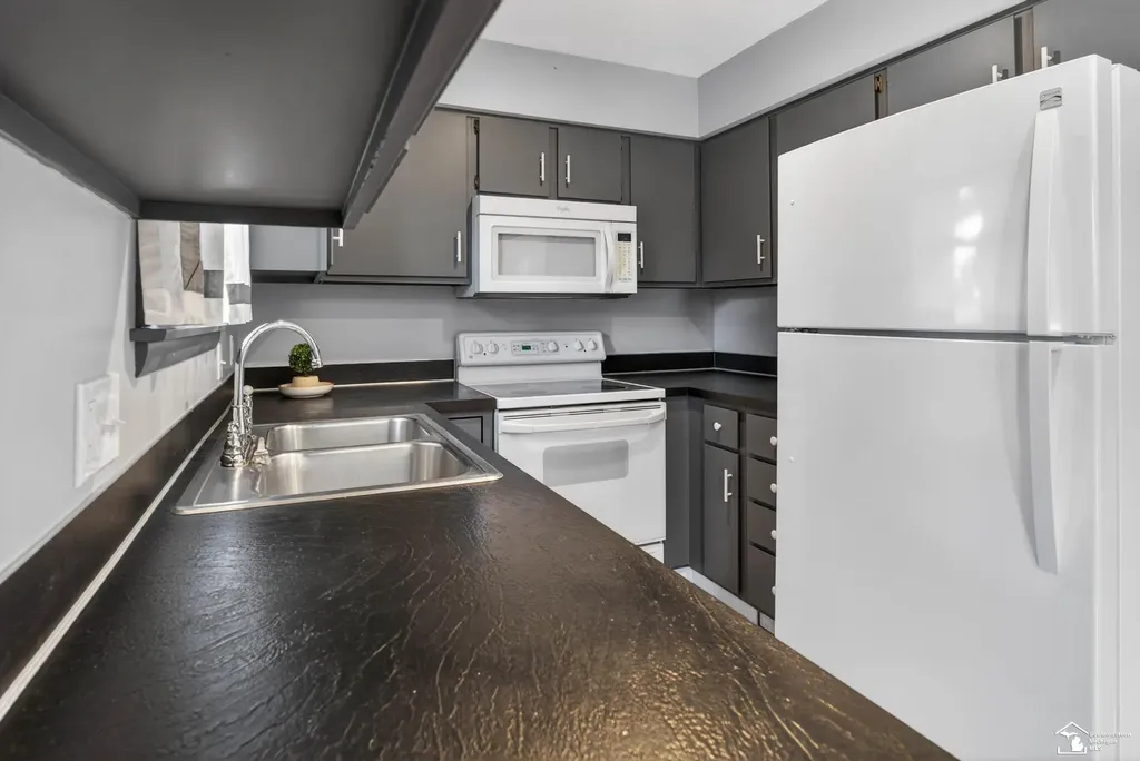 7576 Chapelview Court Bedford Township MI 48182