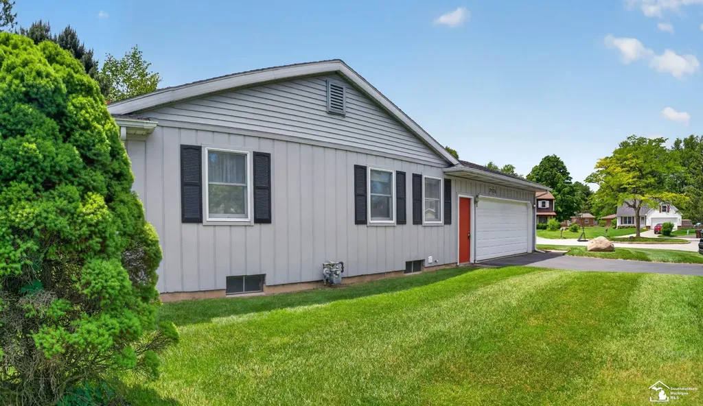 7576 Chapelview Court Bedford Township MI 48182