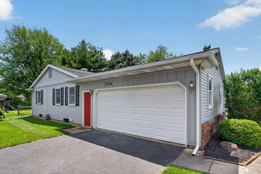 7576 Chapelview Court Bedford Township MI 48182